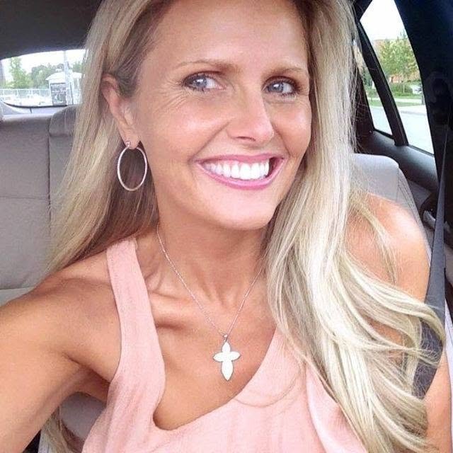 Lisa Westlake, Communications